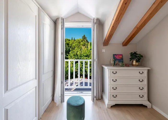 Vacation House Cavtat