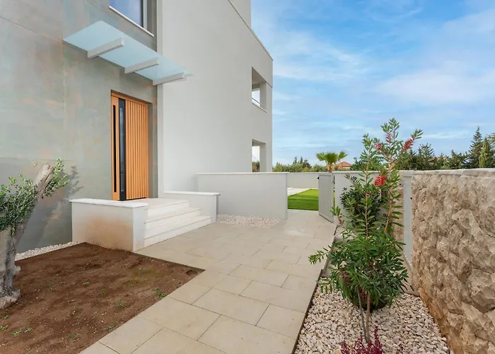 Beautiful Apartment In Zaton